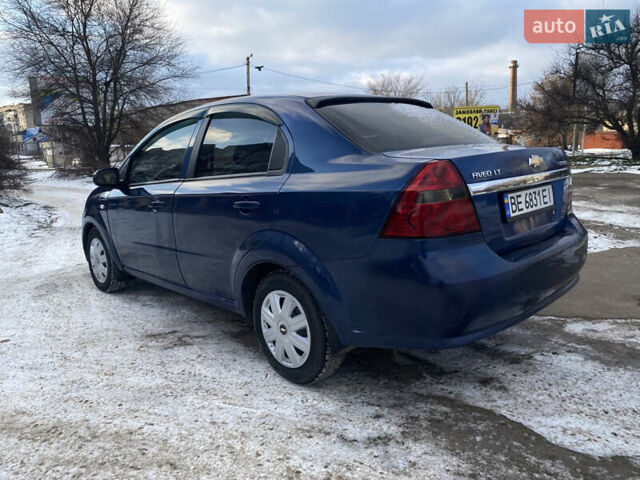 Синий Шевроле Авео, объемом двигателя 1.6 л и пробегом 240 тыс. км за 2999 $, фото 1 на Automoto.ua