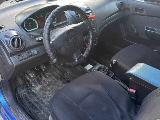Синій Шевроле Авео, об'ємом двигуна 1.5 л та пробігом 250 тис. км за 2000 $, фото 8 на Automoto.ua