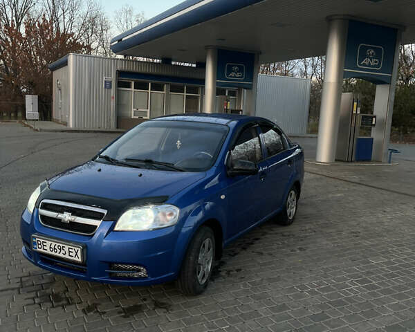 Синий Шевроле Авео, объемом двигателя 1.5 л и пробегом 336 тыс. км за 3900 $, фото 1 на Automoto.ua