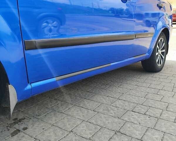 Синій Шевроле Авео, об'ємом двигуна 1.5 л та пробігом 228 тис. км за 3700 $, фото 6 на Automoto.ua
