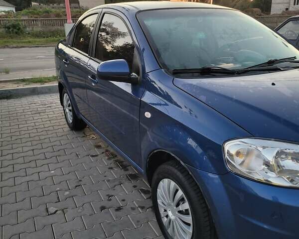 Синій Шевроле Авео, об'ємом двигуна 1.5 л та пробігом 190 тис. км за 4000 $, фото 3 на Automoto.ua