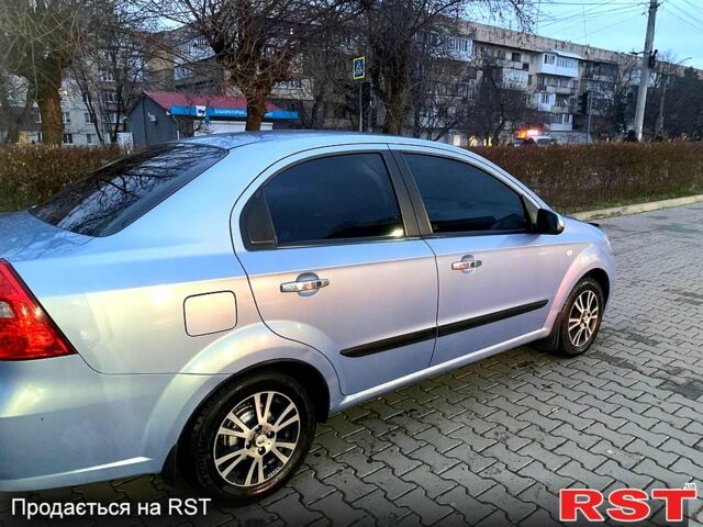 Синий Шевроле Авео, объемом двигателя 1.6 л и пробегом 292 тыс. км за 4300 $, фото 4 на Automoto.ua