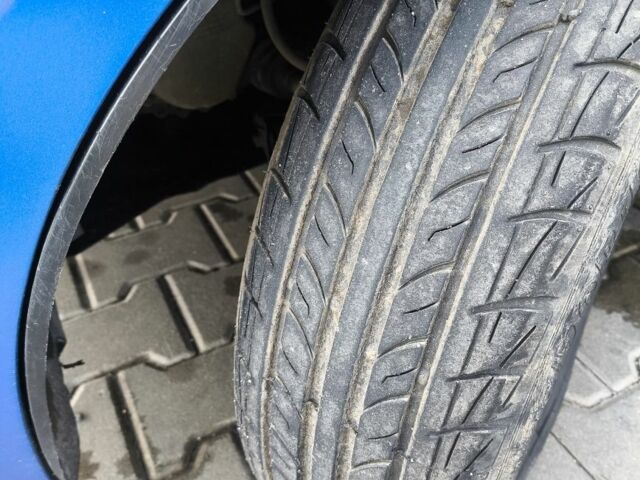 Синий Шевроле Авео, объемом двигателя 1.5 л и пробегом 225 тыс. км за 3300 $, фото 3 на Automoto.ua