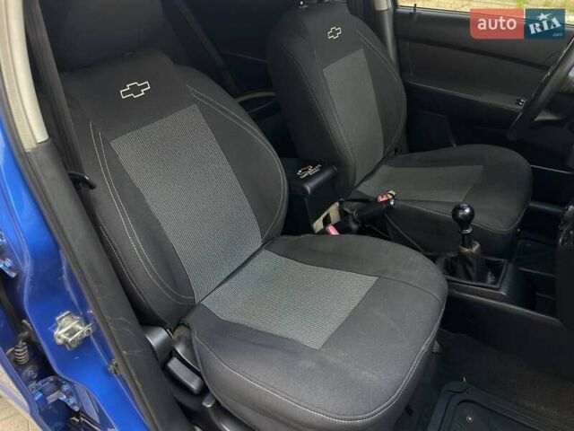 Синий Шевроле Авео, объемом двигателя 1.5 л и пробегом 167 тыс. км за 4399 $, фото 16 на Automoto.ua