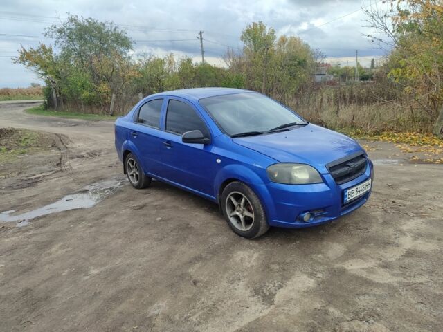 Шевроле Авео 2008 в Кривом Озере на Automoto.ua Синий Шевроле Авео, объемом двигателя 1.5 л и пробегом 275 тыс. км за 3350 $, фото 3 на Automoto.ua