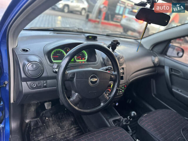 Синий Шевроле Авео, объемом двигателя 0 л и пробегом 93 тыс. км за 5300 $, фото 9 на Automoto.ua