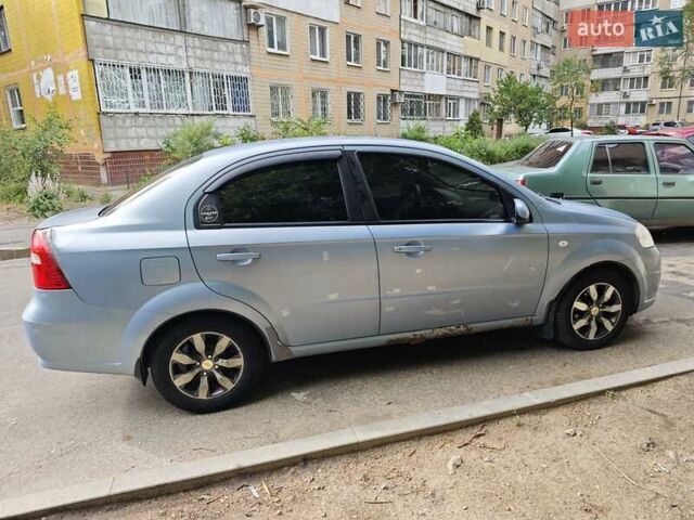 Синий Шевроле Авео, объемом двигателя 1.6 л и пробегом 290 тыс. км за 4000 $, фото 9 на Automoto.ua