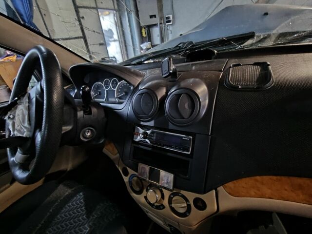 Синий Шевроле Авео, объемом двигателя 1.6 л и пробегом 136 тыс. км за 1500 $, фото 20 на Automoto.ua