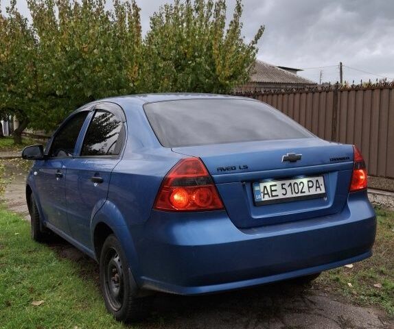 Синий Шевроле Авео, объемом двигателя 1.5 л и пробегом 163 тыс. км за 3700 $, фото 2 на Automoto.ua