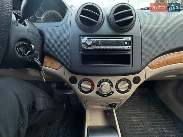 Синий Шевроле Авео, объемом двигателя 1.6 л и пробегом 22 тыс. км за 6200 $, фото 36 на Automoto.ua