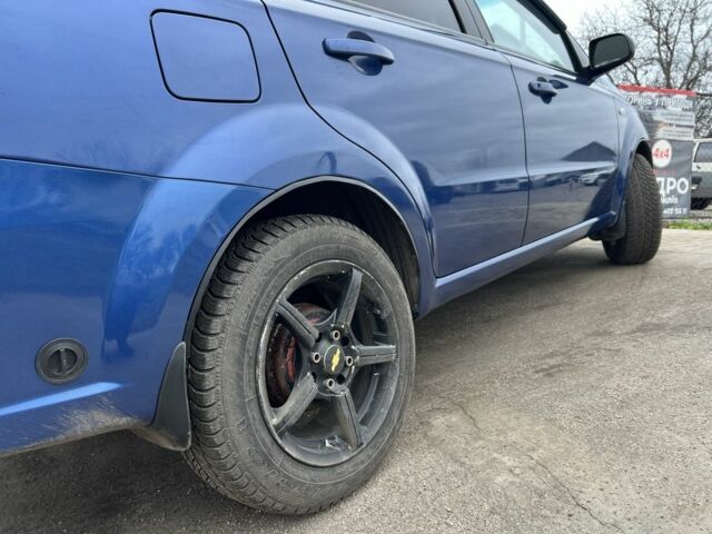 Синий Шевроле Авео, объемом двигателя 1.6 л и пробегом 139 тыс. км за 3999 $, фото 15 на Automoto.ua