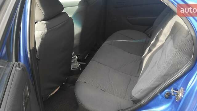 Синий Шевроле Авео, объемом двигателя 1.5 л и пробегом 248 тыс. км за 4200 $, фото 3 на Automoto.ua