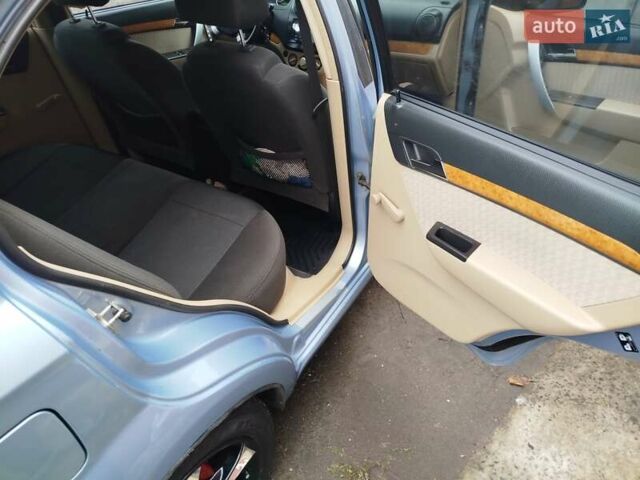Синий Шевроле Авео, объемом двигателя 1.6 л и пробегом 232 тыс. км за 4300 $, фото 19 на Automoto.ua