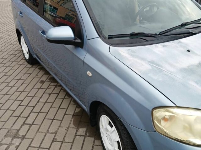 Синій Шевроле Авео, об'ємом двигуна 1.6 л та пробігом 130 тис. км за 3400 $, фото 4 на Automoto.ua