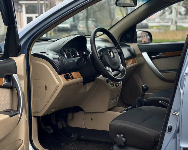 Синий Шевроле Авео, объемом двигателя 1.6 л и пробегом 138 тыс. км за 4600 $, фото 22 на Automoto.ua