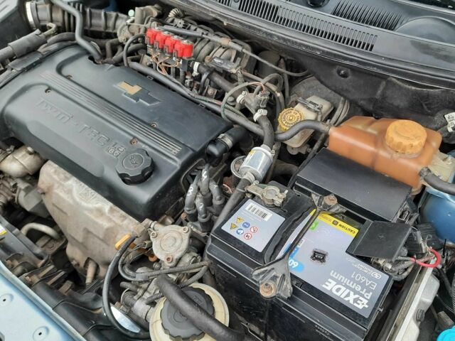 Синий Шевроле Авео, объемом двигателя 1.6 л и пробегом 147 тыс. км за 4800 $, фото 14 на Automoto.ua