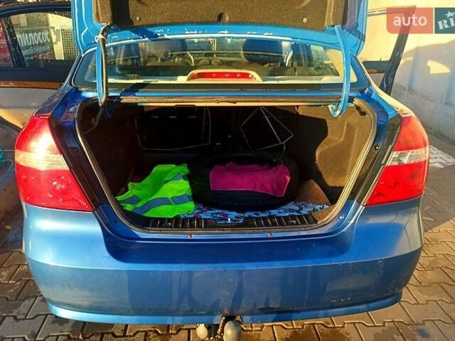 Шевроле Авео 2008 в Житомире на Automoto.ua Синий Шевроле Авео, объемом двигателя 1.6 л и пробегом 187 тыс. км за 3550 $, фото 3 на Automoto.ua