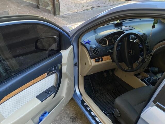 Синій Шевроле Авео, об'ємом двигуна 1.6 л та пробігом 168 тис. км за 4200 $, фото 2 на Automoto.ua
