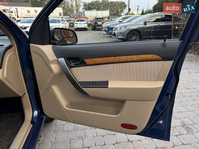 Синий Шевроле Авео, объемом двигателя 1.6 л и пробегом 22 тыс. км за 6200 $, фото 25 на Automoto.ua