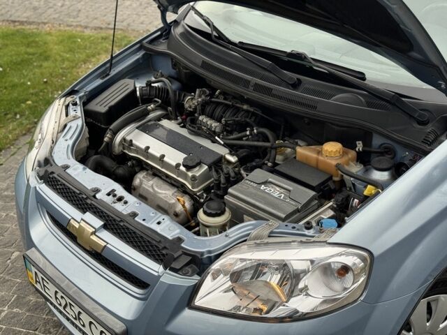 Синій Шевроле Авео, об'ємом двигуна 1.6 л та пробігом 138 тис. км за 4600 $, фото 11 на Automoto.ua