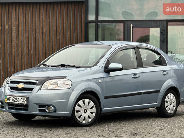 Синий Шевроле Авео, объемом двигателя 1.6 л и пробегом 138 тыс. км за 4600 $, фото 5 на Automoto.ua