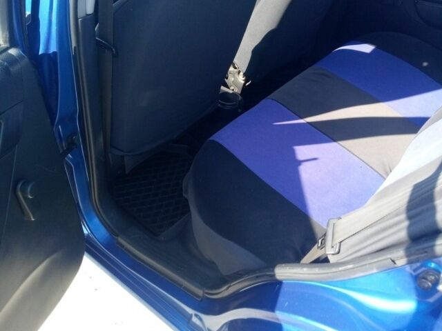 Синий Шевроле Авео, объемом двигателя 0 л и пробегом 235 тыс. км за 3200 $, фото 3 на Automoto.ua