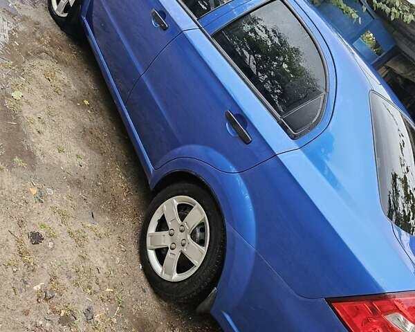 Синий Шевроле Авео, объемом двигателя 1.5 л и пробегом 200 тыс. км за 4800 $, фото 3 на Automoto.ua