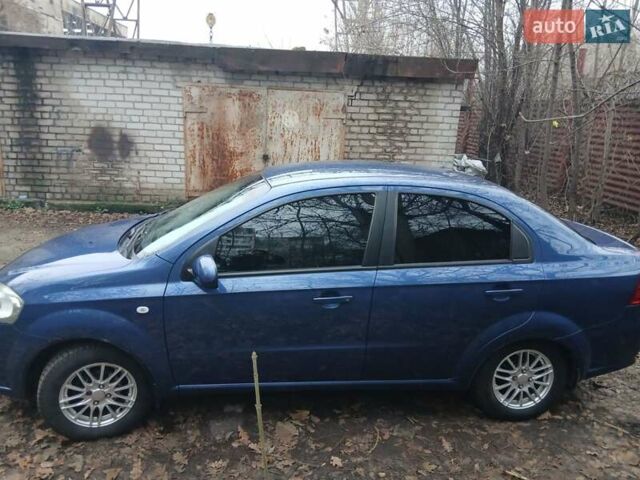 Синій Шевроле Авео, об'ємом двигуна 1.6 л та пробігом 240 тис. км за 4400 $, фото 7 на Automoto.ua