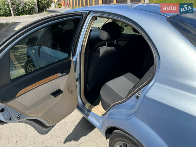 Синий Шевроле Авео, объемом двигателя 1.6 л и пробегом 129 тыс. км за 4500 $, фото 8 на Automoto.ua