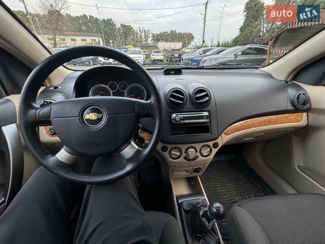 Синий Шевроле Авео, объемом двигателя 1.6 л и пробегом 22 тыс. км за 6200 $, фото 32 на Automoto.ua