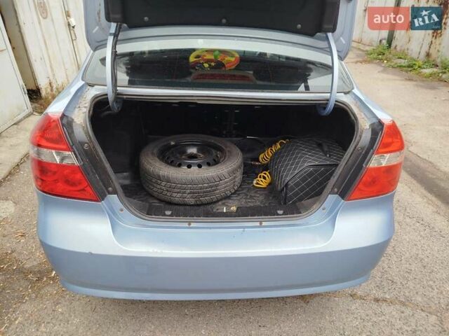 Синий Шевроле Авео, объемом двигателя 1.6 л и пробегом 232 тыс. км за 4300 $, фото 7 на Automoto.ua