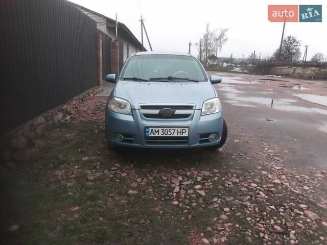 Синий Шевроле Авео, объемом двигателя 1.6 л и пробегом 260 тыс. км за 4500 $, фото 2 на Automoto.ua