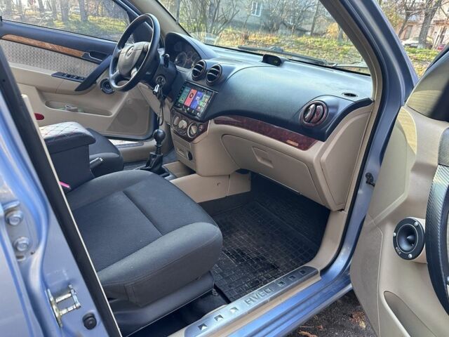 Синий Шевроле Авео, объемом двигателя 1.6 л и пробегом 279 тыс. км за 3650 $, фото 8 на Automoto.ua