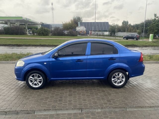 Шевроле Авео 2008 в Тараще на Automoto.ua Синий Шевроле Авео, объемом двигателя 1.5 л и пробегом 140 тыс. км за 3600 $, фото 3 на Automoto.ua