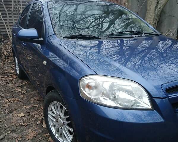 Синій Шевроле Авео, об'ємом двигуна 1.6 л та пробігом 240 тис. км за 4400 $, фото 1 на Automoto.ua