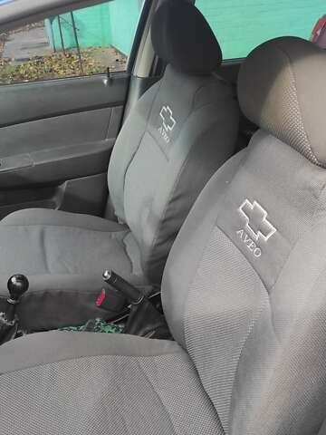 Синий Шевроле Авео, объемом двигателя 1.5 л и пробегом 248 тыс. км за 4200 $, фото 4 на Automoto.ua