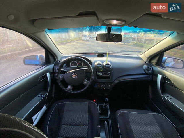 Синий Шевроле Авео, объемом двигателя 0 л и пробегом 240 тыс. км за 4299 $, фото 13 на Automoto.ua