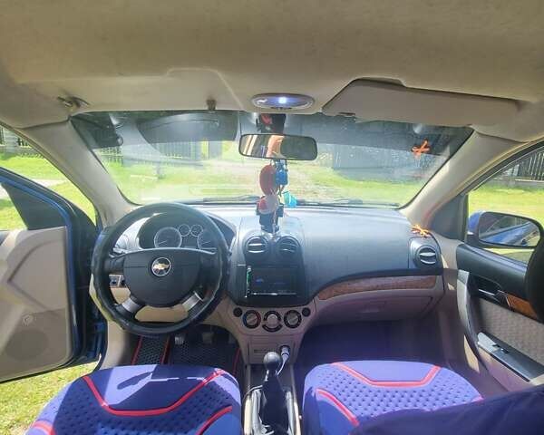 Синий Шевроле Авео, объемом двигателя 1.6 л и пробегом 117 тыс. км за 3750 $, фото 7 на Automoto.ua