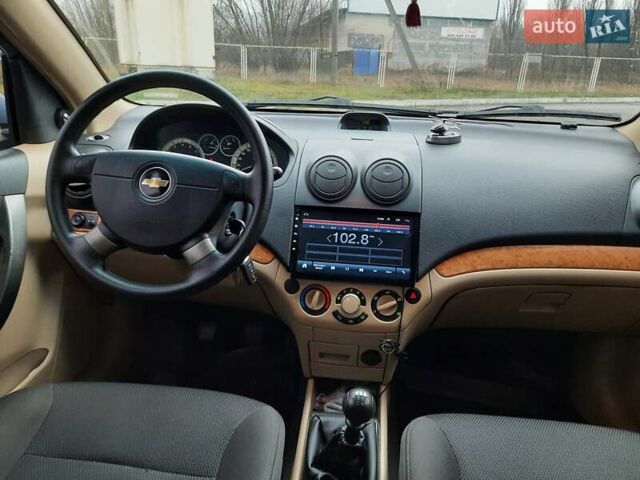 Синий Шевроле Авео, объемом двигателя 1.6 л и пробегом 147 тыс. км за 4800 $, фото 8 на Automoto.ua