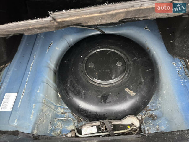 Синий Шевроле Авео, объемом двигателя 1.6 л и пробегом 155 тыс. км за 3600 $, фото 15 на Automoto.ua