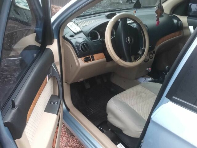 Синий Шевроле Авео, объемом двигателя 1.6 л и пробегом 3 тыс. км за 4500 $, фото 1 на Automoto.ua