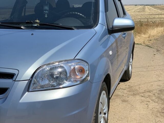 Синий Шевроле Авео, объемом двигателя 0 л и пробегом 1 тыс. км за 5000 $, фото 3 на Automoto.ua
