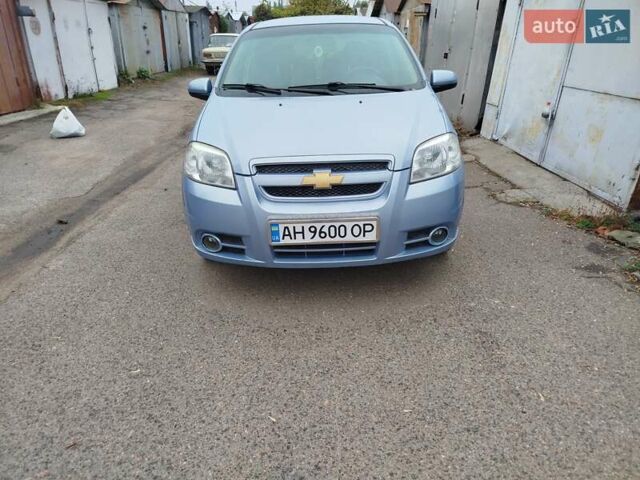 Синий Шевроле Авео, объемом двигателя 1.6 л и пробегом 232 тыс. км за 4300 $, фото 1 на Automoto.ua