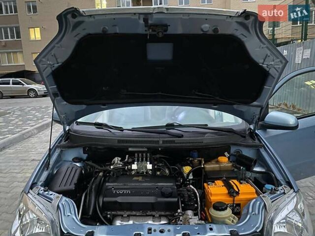 Синий Шевроле Авео, объемом двигателя 1.6 л и пробегом 170 тыс. км за 4850 $, фото 44 на Automoto.ua