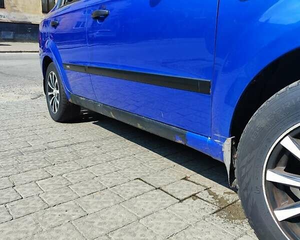 Синій Шевроле Авео, об'ємом двигуна 1.5 л та пробігом 228 тис. км за 3700 $, фото 9 на Automoto.ua