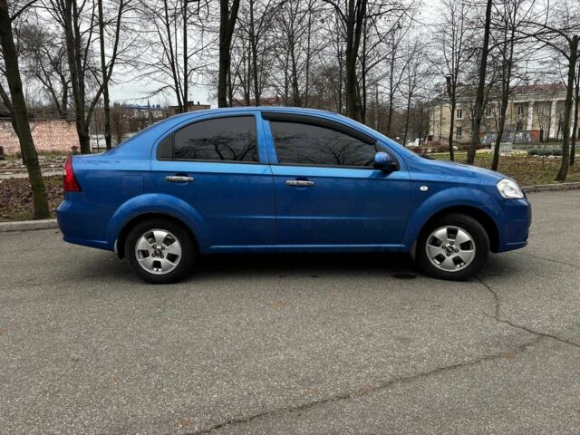 Синий Шевроле Авео, объемом двигателя 1.5 л и пробегом 162 тыс. км за 3690 $, фото 5 на Automoto.ua