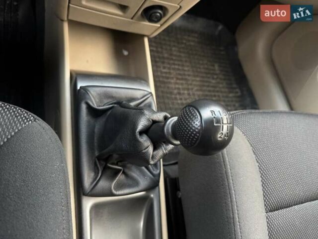 Синий Шевроле Авео, объемом двигателя 1.6 л и пробегом 22 тыс. км за 6200 $, фото 37 на Automoto.ua