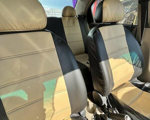 Синий Шевроле Авео, объемом двигателя 1.6 л и пробегом 258 тыс. км за 2000 $, фото 5 на Automoto.ua