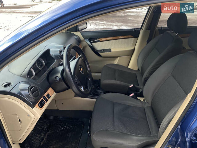 Синий Шевроле Авео, объемом двигателя 1.6 л и пробегом 240 тыс. км за 2999 $, фото 22 на Automoto.ua