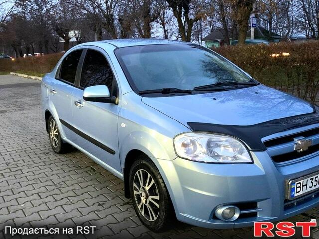 Синий Шевроле Авео, объемом двигателя 1.6 л и пробегом 292 тыс. км за 4300 $, фото 2 на Automoto.ua